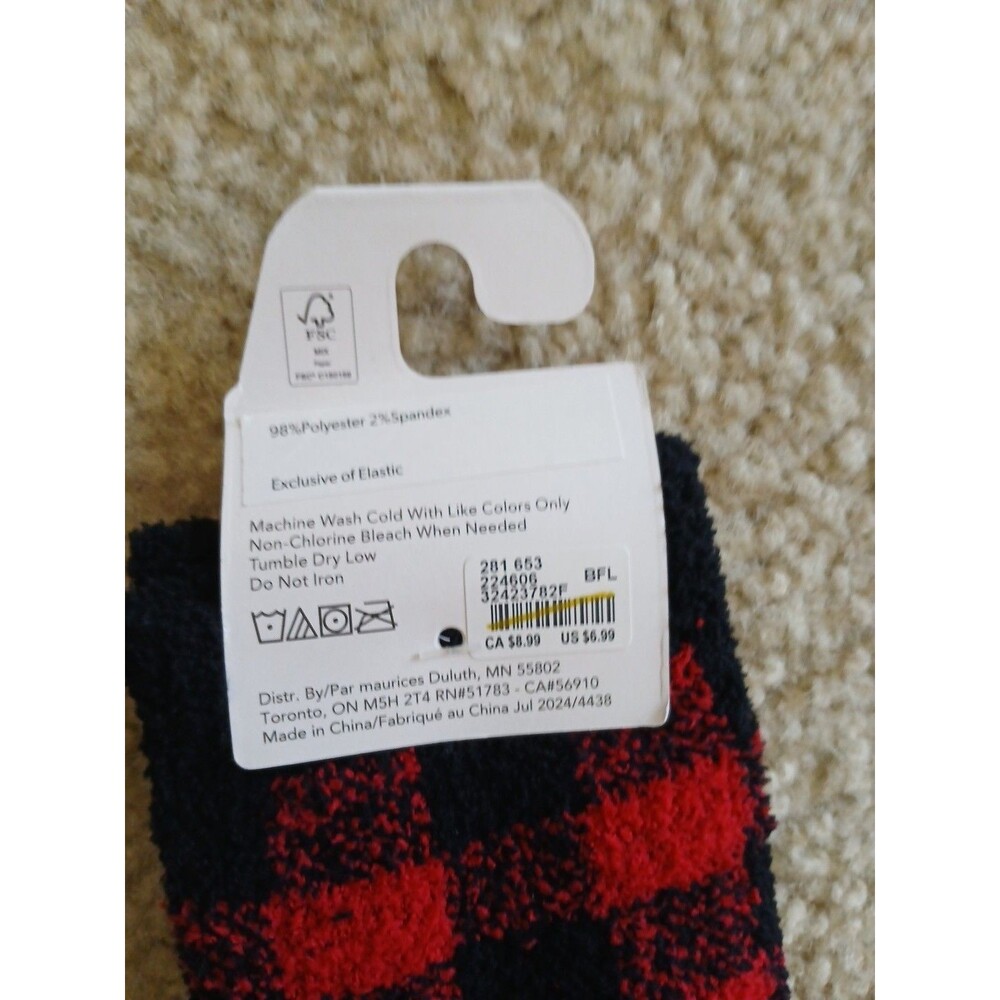 Maurcies Women’s Crew Socks Soft 1 pair & blk/red plaid hair scrunchy 2pk - Picture 5 of 7
